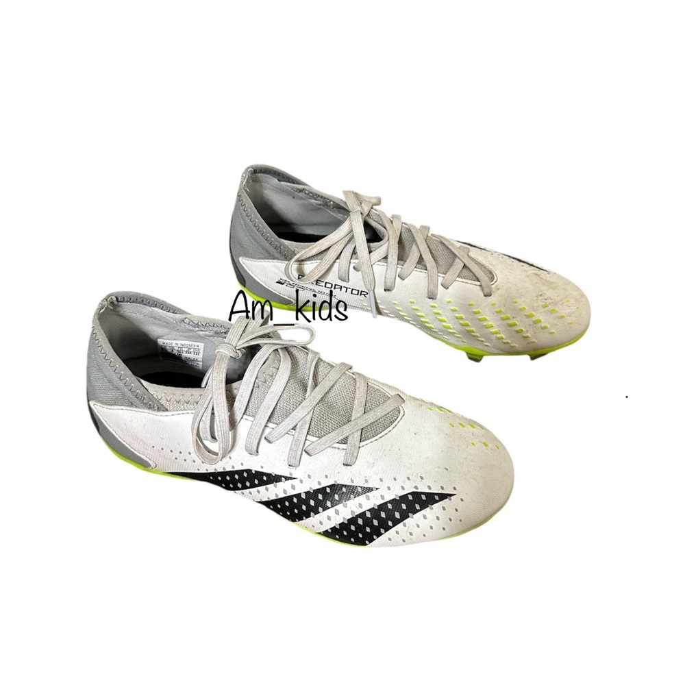 Adidas soccer cleats